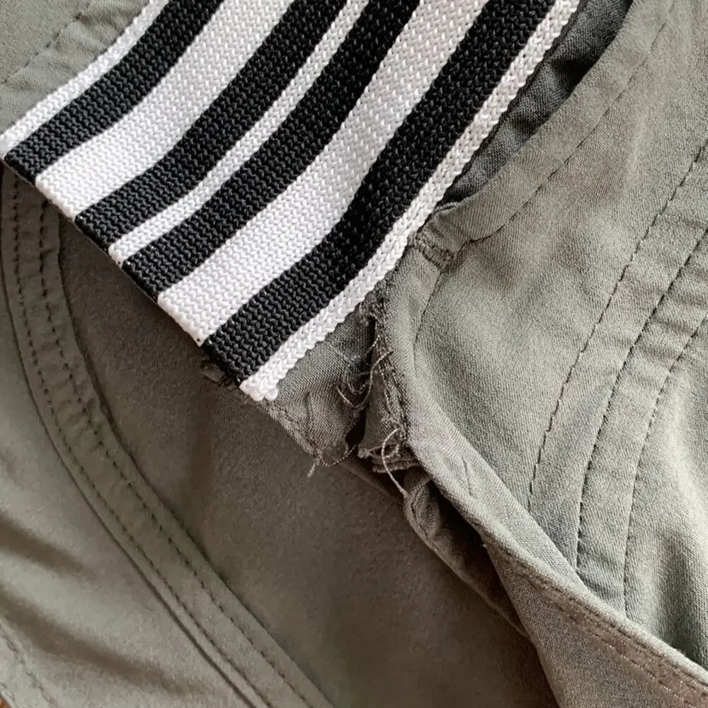 Athleta Ascender 4